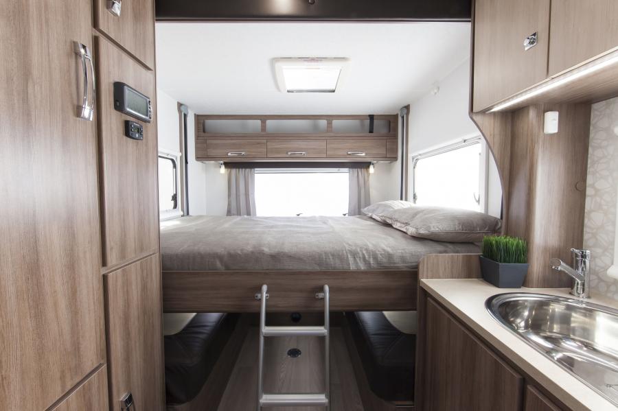 Интерьер Jayco Conquest 2012 года  (фото 2 из 10)